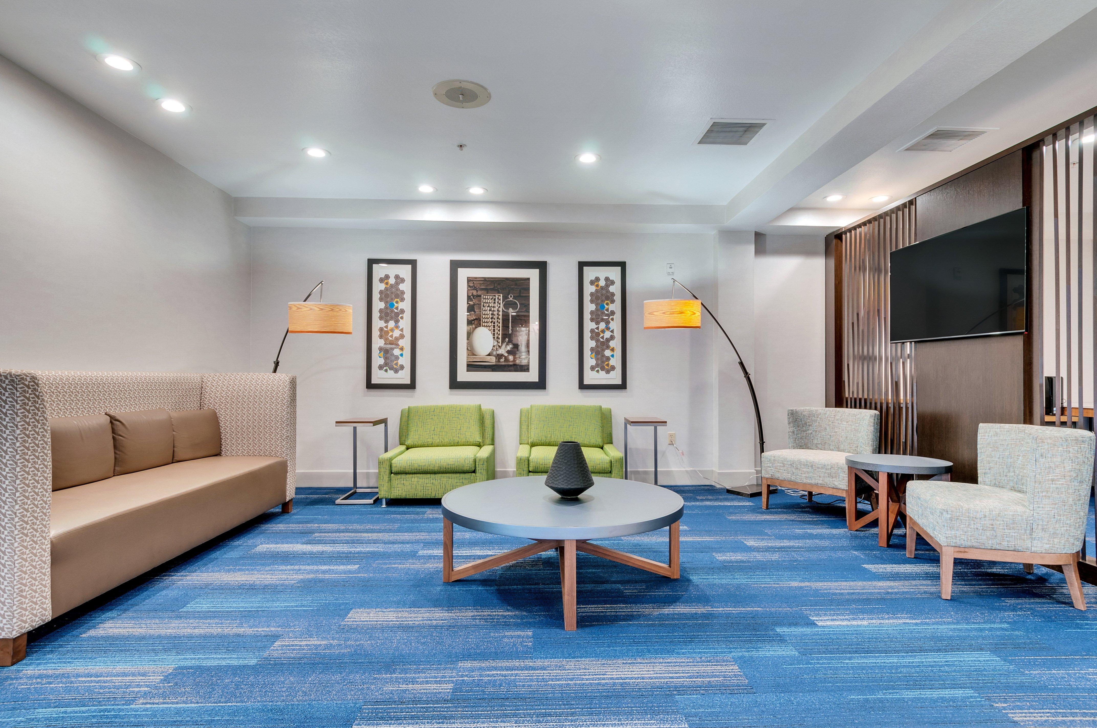 Holiday Inn Express Hotel & Suites Lake Elsinore By Ihg Exterior foto