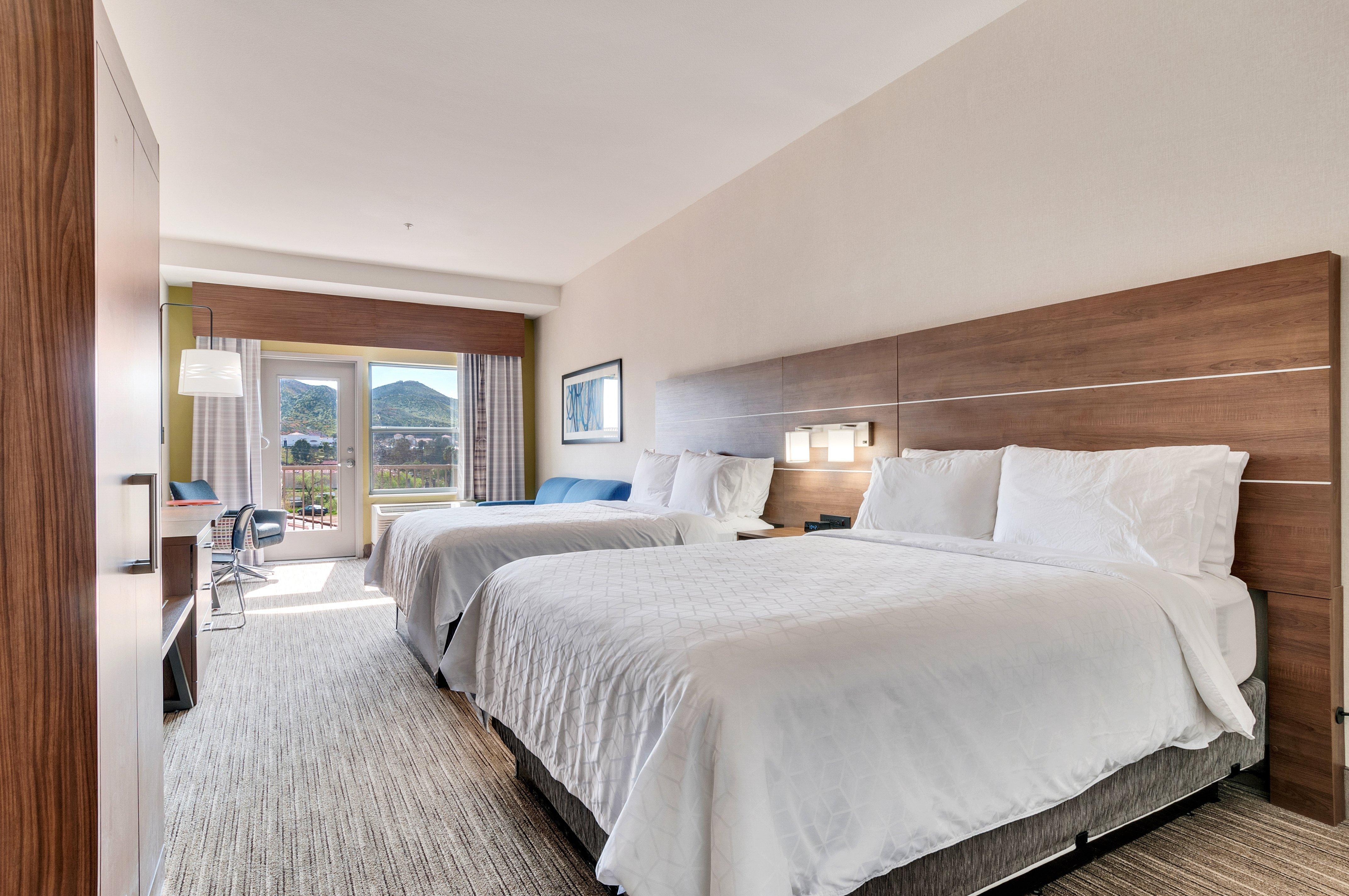 Holiday Inn Express Hotel & Suites Lake Elsinore By Ihg Exterior foto